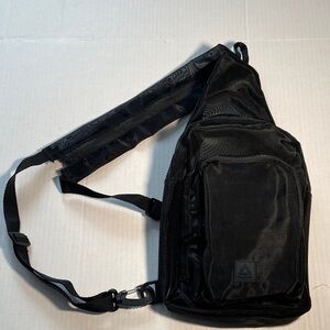 Reebok Mesh Sling Bag/Backpack